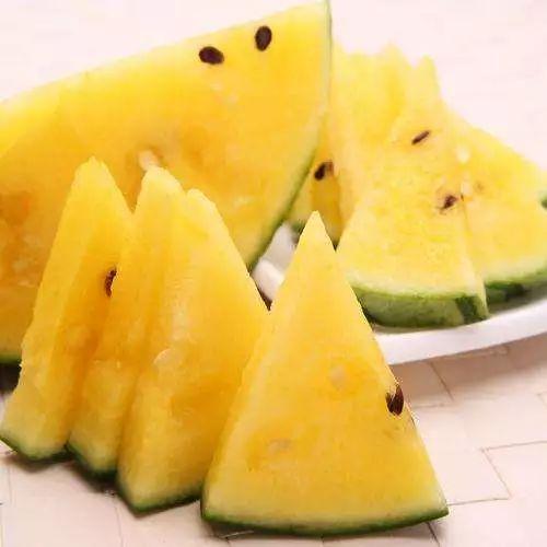 黑瓜吃瓜网,揭秘娱乐圈幕后真相，带你领略明星生活百态